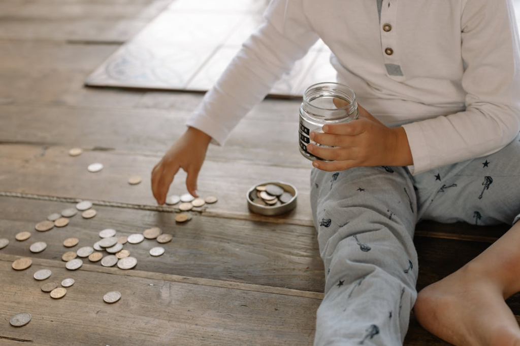 menabung untuk anak di bank